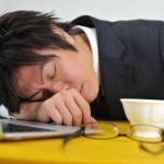 最新研究：短期睡眠不足，的確可靠補睡恢復。但長期睡眠不足、身體狀況欠佳者又如何？