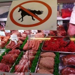 歐洲再次爆出「馬肉充牛肉」醜聞。食物造假的背後原因是甚麼？