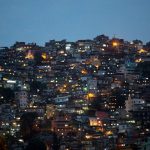 疫情、警察和黑幫 ：巴西貧民窟居民在狹縫中求存