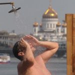 夜涼如水，俄國人每年夏季卻被迫淋冷水浴。該國有龐大的暖氣和熱水供應系統，出了什麼問題？