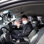 儘管爭議不絕，首爾仍推出「無人駕駛的士」(self-driving taxi)。駕車何時方由人工智能代勞？