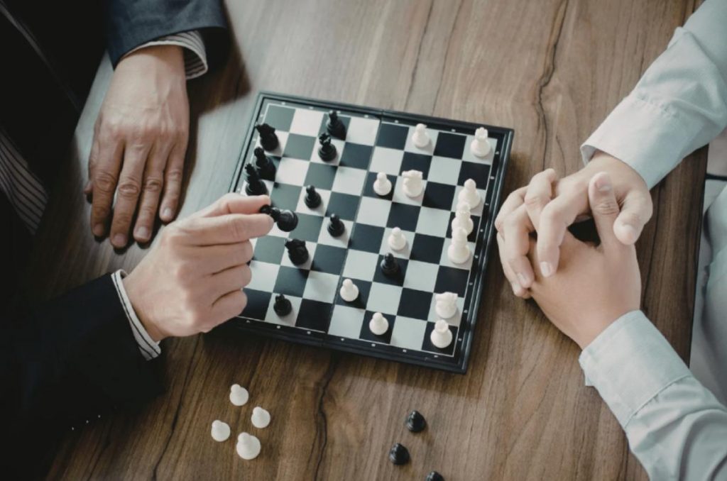 下棋令人有由零開始學習的體驗。(圖片說明:Canva Photos)
