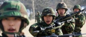 南韓軍隊面臨人手短缺問題。(圖片:新華社/IMAGO)